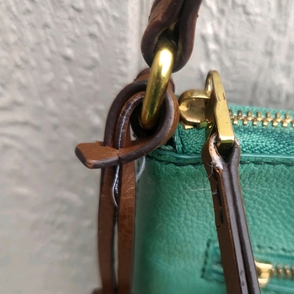 Fossil Green Leather Crossbody - Picture 7 of 11